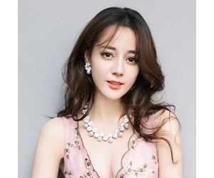 迪丽热巴.jpg
